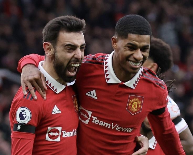 Bruno Fernandes sends cryptic message to Marcus Rashford
