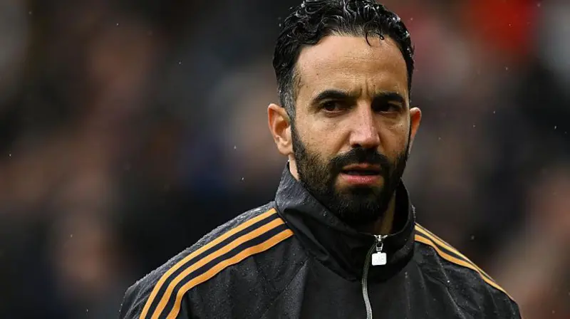 Charlie Austin questions if Amorim deserves Ratcliffe’s three-year deal