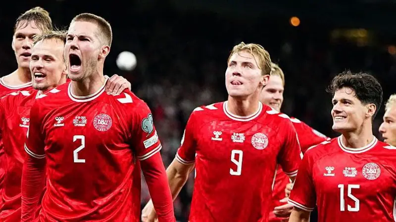 Denmark beat Greece 3-1 to set up World Cup qualification showdown with Scotland