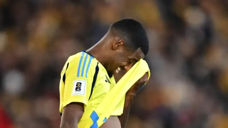 Liverpool agent backs Isak to replace Salah despite poor form