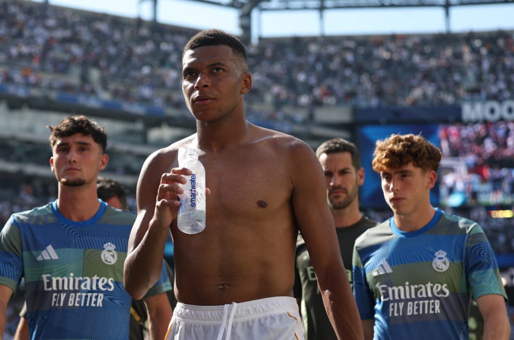 Real Madrid sweat over Mbappe fitness ahead of key fixtures