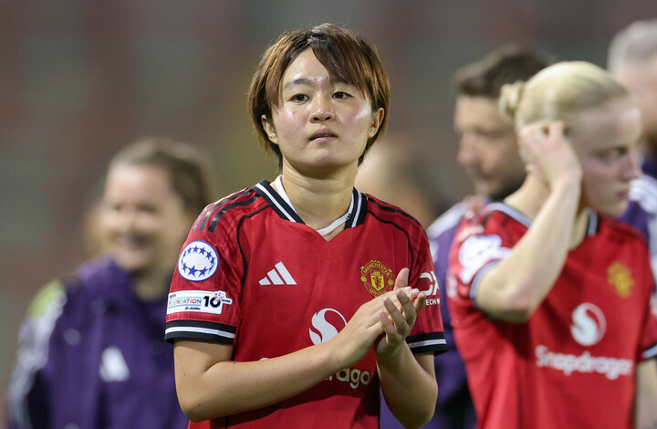 Man United’s women celebrate Champions League debut with win as Chelsea draws