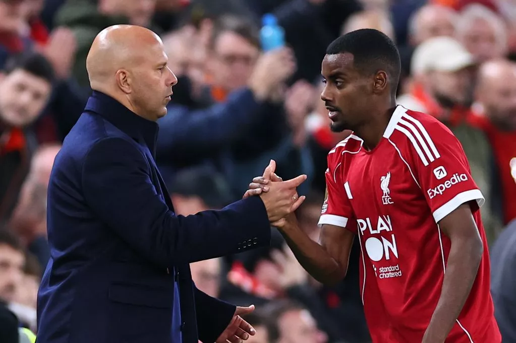 Arne Slot blames injuries and schedule for Isak’s slow Liverpool start