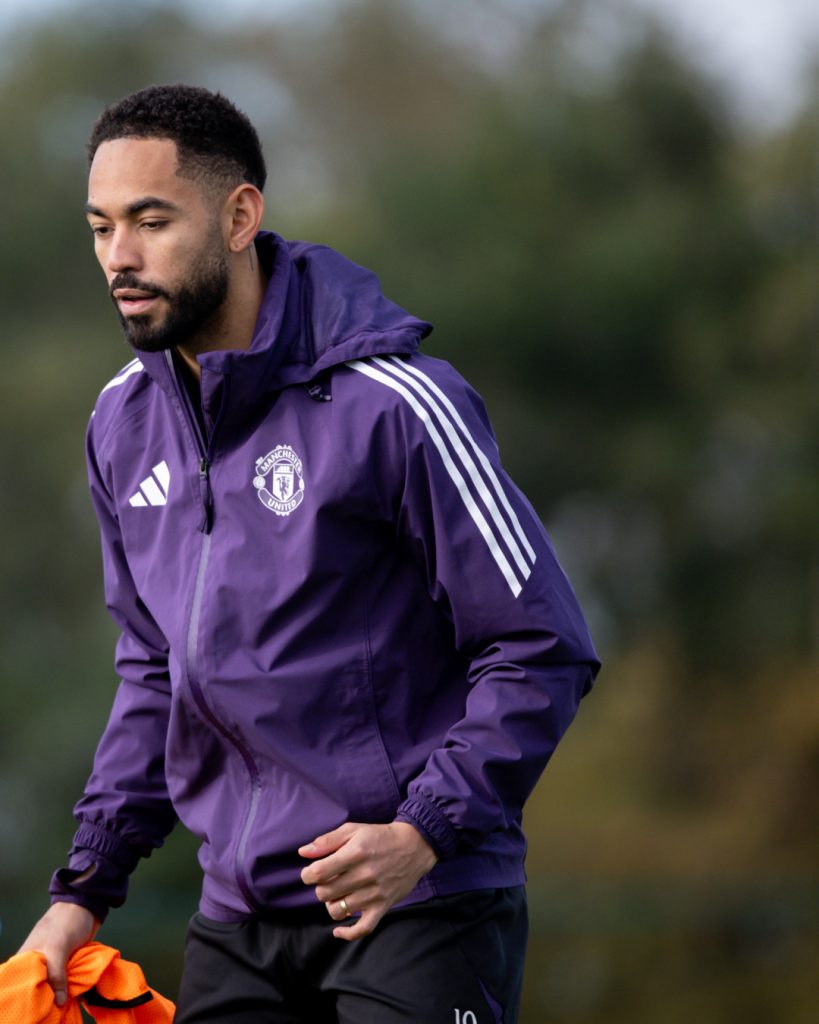 Cunha out with training knock, says Amorim