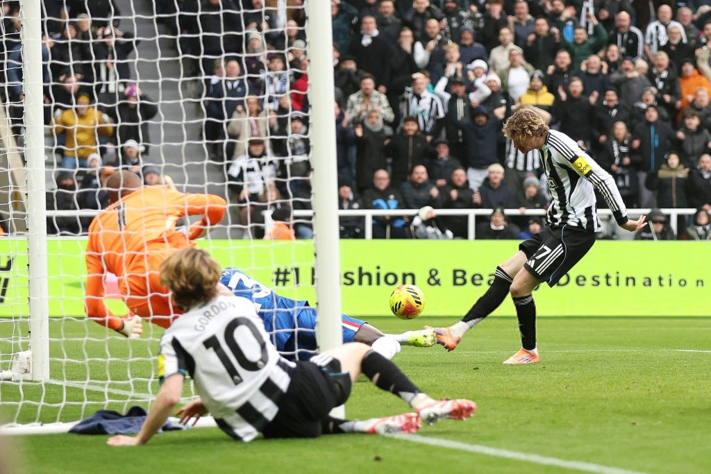 Chelsea fightback to end St. James’ Park losing run as Newcastle blow a 2-goal lead