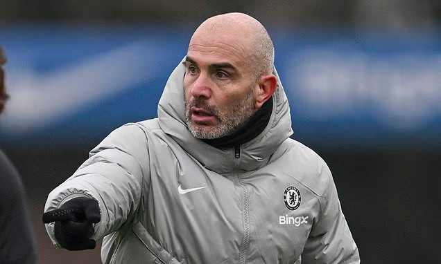 Chelsea has no plans to sack Enzo Maresca in the immediate future