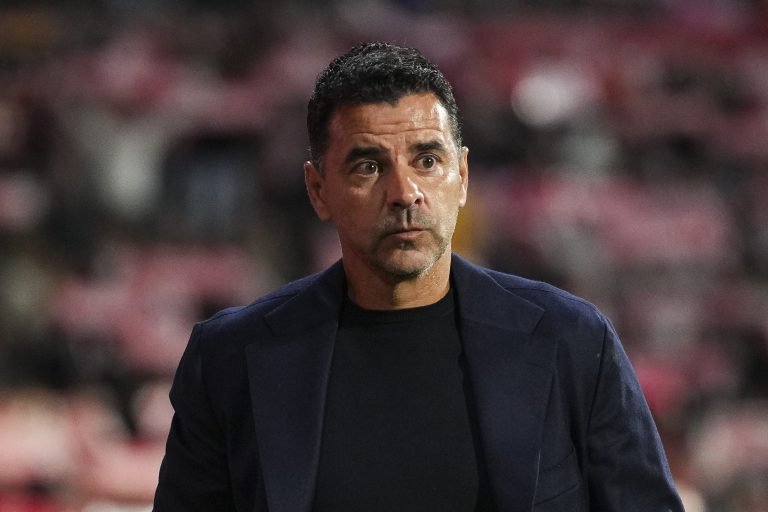 Girona boss Michel comments on links with Barça legend