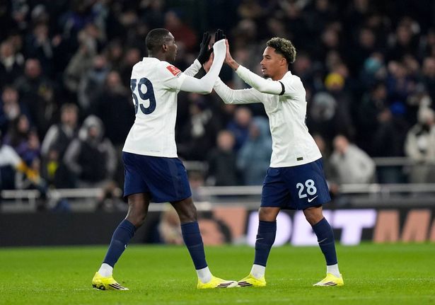 Spurs duo Kolo Muani and Odobert “fine” after minor car crash