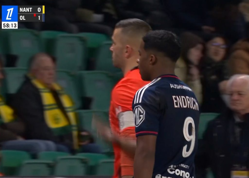 Paulo Fonseca demands protection for Endrick following very harsh red card