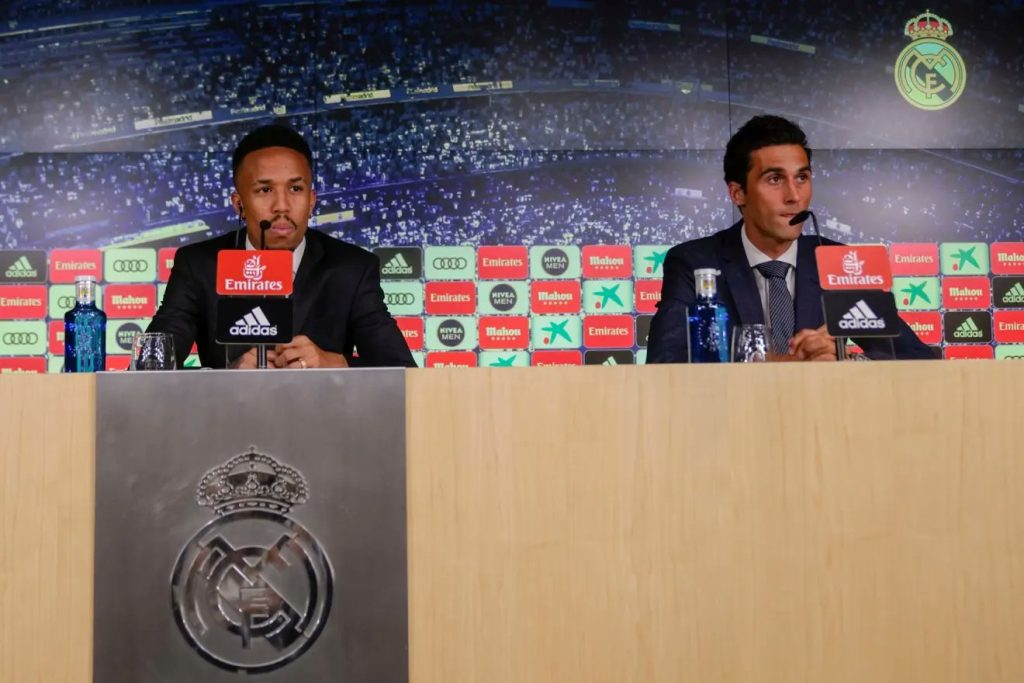 Alvaro Arbeloa challenges “best in the world” Militao ahead of Bayern return leg