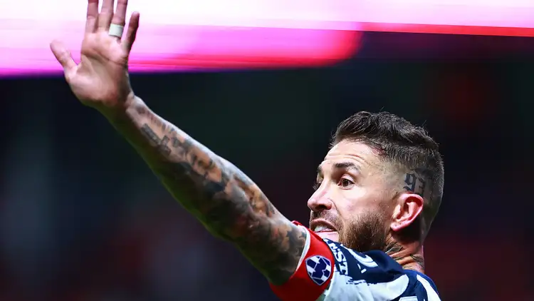 Sergio Ramos back to his old ways during Sevilla’s win over Atleti Sergio Ramos back to his old ways during Sevilla’s win over Atleti