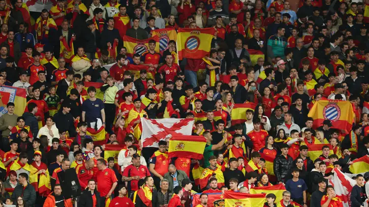 Spanish club president resigns following pork racism scandal