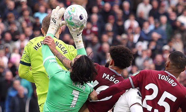 VAR fury masks deeper Arsenal resentment; Holt: anger bigger than VAR call; Arsenal critics driven by bias, not tech.