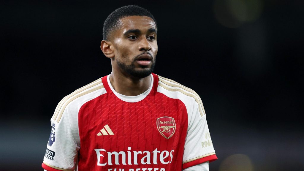 Reiss Nelson returns to Arsenal
