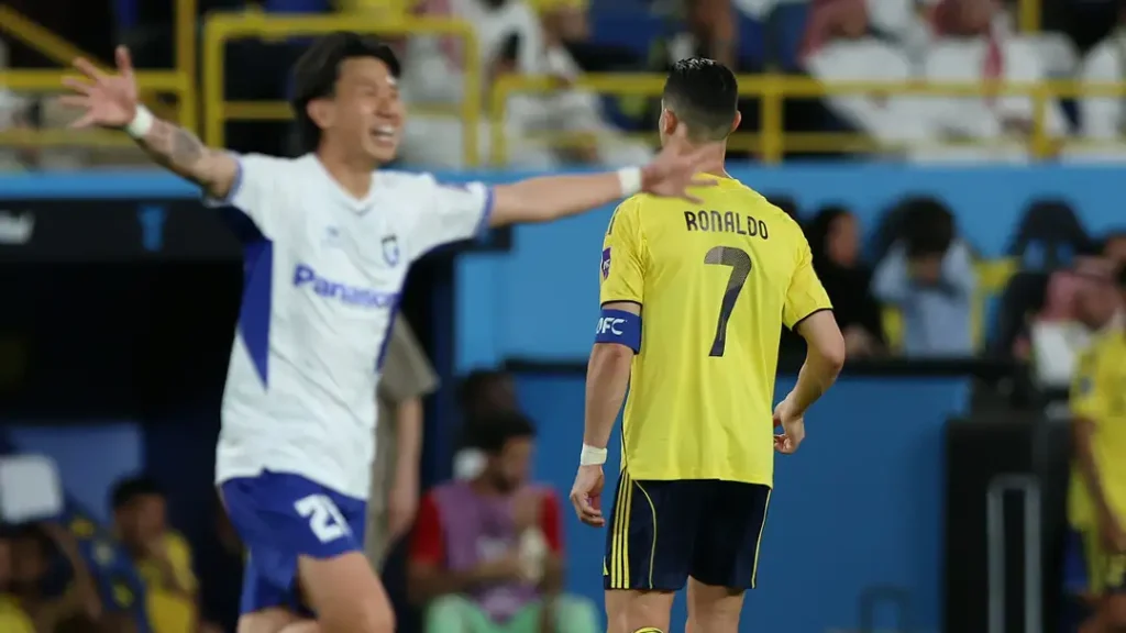 Furious Ronaldo refuses runner-up medal after AFC final loss