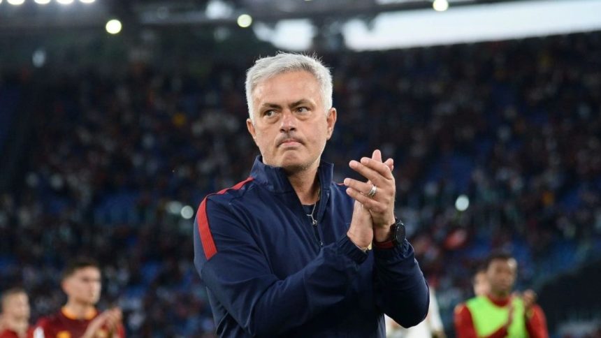 Mourinho returns to Real Madrid on two-year deal Mourinho returns to Real Madrid on two-year deal