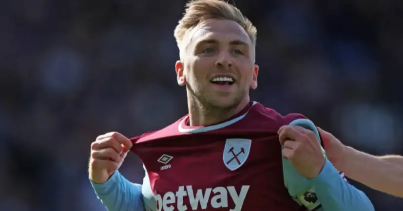 Chelsea and Liverpool monitoring £60m Jarrod Bowen as West Ham forced to sell players