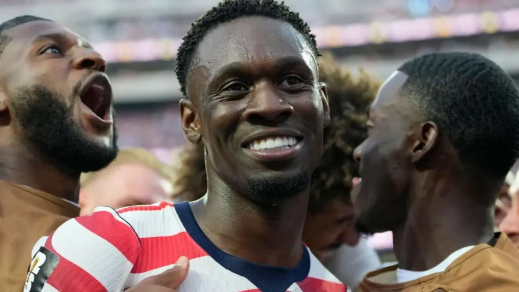 US beat Paraguay in Los Angeles as Canada hold Bosnia to last-minute draw in Toronto US beat Paraguay in Los Angeles as Canada hold Bosnia to last-minute draw in Toronto