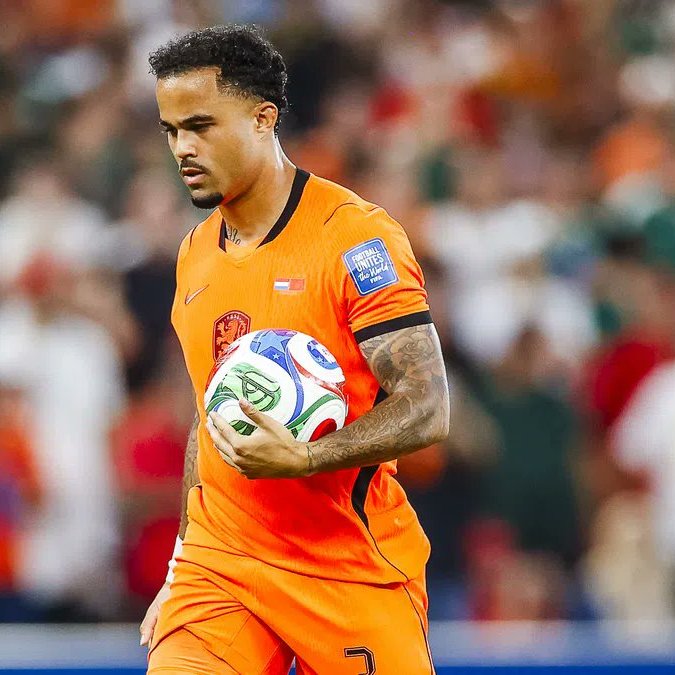 Kluivert, Summerville and Timber disable Instagram comments after racist abuse Kluivert, Summerville and Timber disable Instagram comments after racist abuse