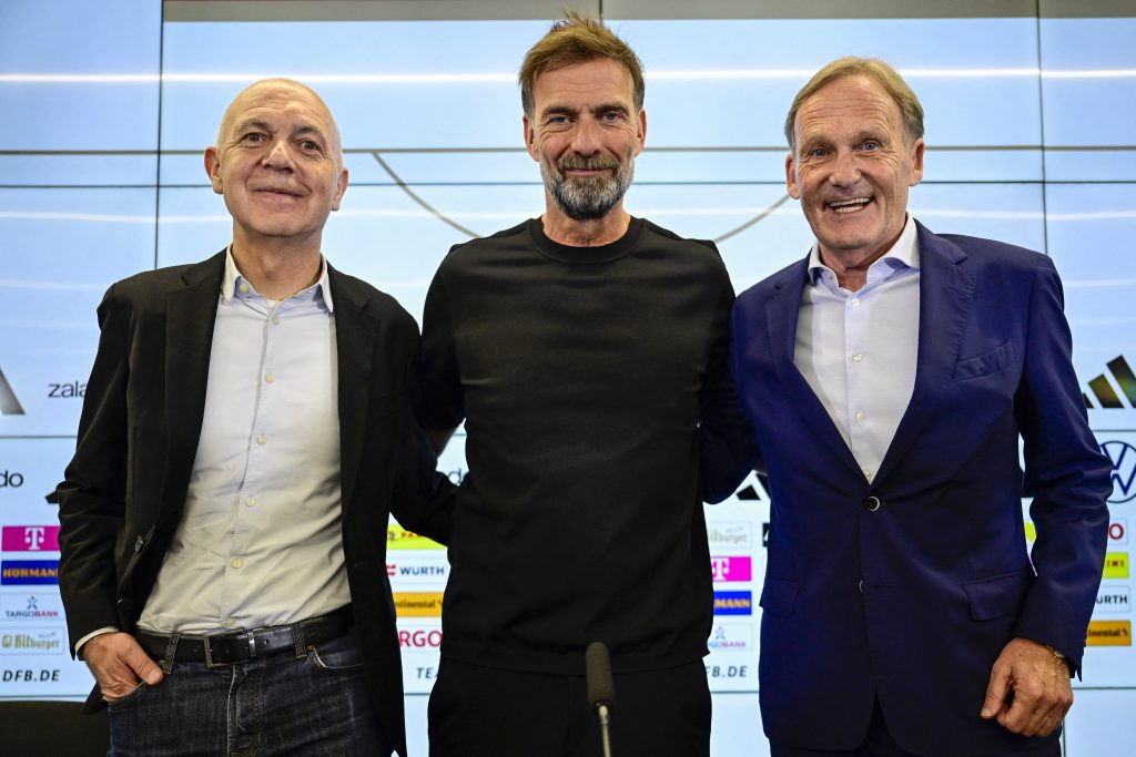 Jurgen Klopp signs as new Germany coach until 2030 Jurgen Klopp signs as new Germany coach until 2030