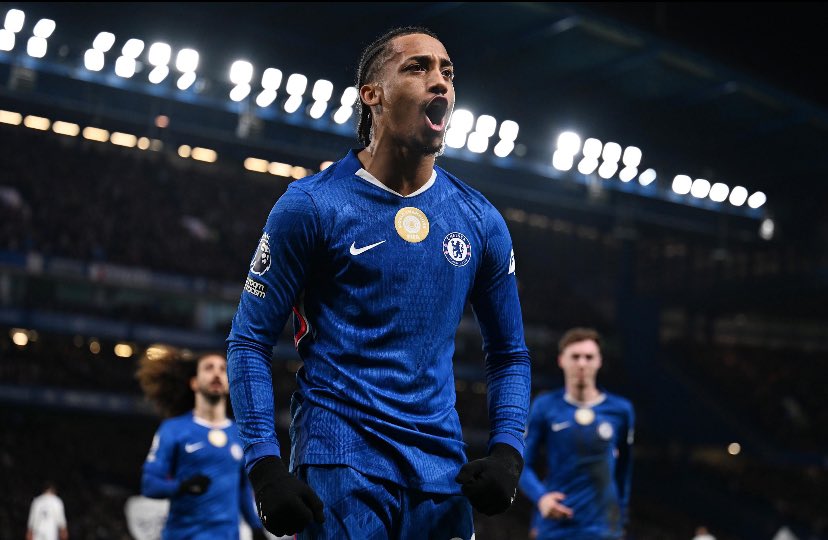 Chelsea ready to reward João Pedro amid Barcelona links